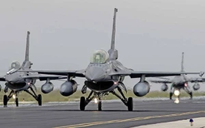 \"Ukrayna vəd edilmiş 79 ədəd F-16 qırıcısından yalnız 10-unu alıb\" - KİV