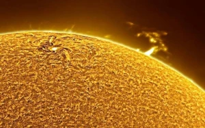 Yerdə güclü maqnit qasırğası müşahidə olunur