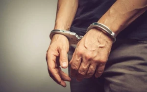 Bakıda təhlükəli manevrlər edən motosiklet sürücüləri həbs olundu