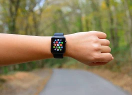 Ağıllı saatlar sahiblərinə necə casusluq edə bilər? 