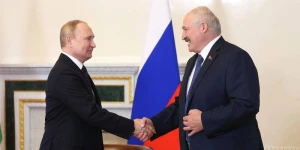 Putin Lukaşenkonu Rusiyanın ən ali ordeni ilə təltif etdi