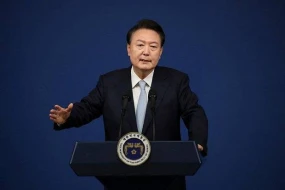 Cənubi Koreya prezidenti hərbi vəziyyət elan etdi 