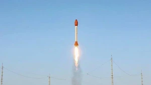 İran kosmosa orbital ötürmə aparatını buraxdı 