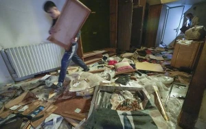 Bəşər Əsədin evi qarət edildi - VİDEO