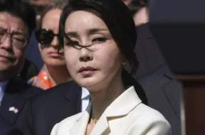 Bu ölkənin parlamenti birinci xanıma qarşı qanun layihəsini dəstəklədi 