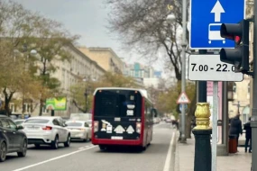 Bu küçələrdəki avtobus zolaqlarına saat tətbiq edildi