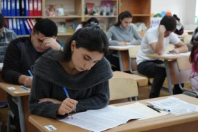 Bu gün onlar imtahan verəcək 