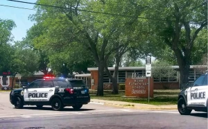 ABŞ-da məktəbdə silahlı atışma: 5 ölü, 5 yaralı - VİDEO