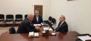 Azay Quliyev Milli Məclisdə seçiciləri qəbul etdi - FOTO