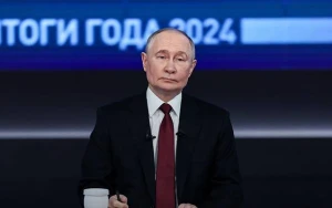 Putin mətbuat konfransı keçirir - CANLI