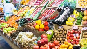 Qiymətlər niyə bahadır? - \"Vasitəçi onu alır 60 qəpiyə, satır 3 manata\"