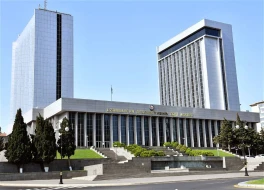 Milli Məclisin növbəti plenar iclası başladı