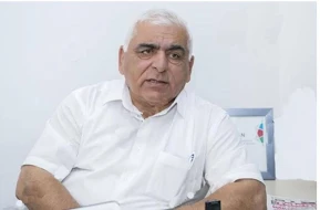 \"Pilot deyir idarəetməni itirmişik, amma dispetçer təyyarənin enişinə icazə vermir...\" - AZAL-ın sabiq prezidenti qəzadan DANIŞDI