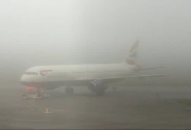 Dumana görə uçuşlar ləğv edildi 