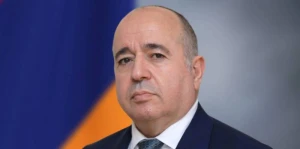 Ermənistanın sabiq müdafiə naziri Moskvada saxlanıldı