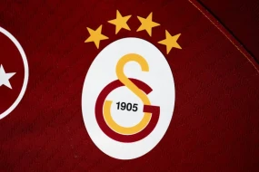 \"Qalatasaray\" özünə yeni müdafiəçi tapdı - FOTO