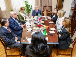 “British Council” təşkilatının Azərbaycan üzrə filialının rəhbərliyi ADU-nun qonağı oldu - FOTOLAR