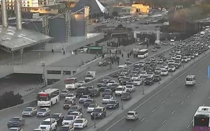 Əksər yollarda tıxac var - SİYAHI