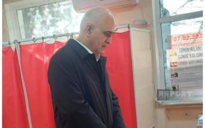 Şahin Mustafayev səs verdi 