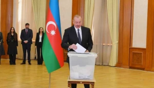 “Xankəndidə səsvermənin böyük siyasi və rəmzi mənası var” - Prezident