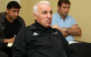 \"Çətin qrupa düşdük\" - Arif Əsədov