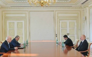 İlham Əliyev qəbullar keçirdi - Yenilənir