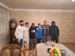 Azərbaycanda İLK: Futbolçular 13 yaşlı azerkeşlərini belə təbrik etdi - FOTO/VİDEO