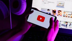 Rusiyada \"Youtube\" bloqerlərinin \"qara siyahı\"sı hazırlanır