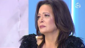 “ 90 yaşlı dilsiz, qulağı eşitməyən anamın...“  - Mehriban Xanlarova (VİDEO)