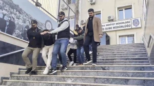 Məşhur Türkiyəli \"youtuber\" həbs olundu