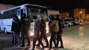 Bursada qanunsuz miqrantlar saxlanıldı