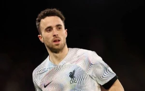 \"Liverpul\"un futbolçusu Premyer Liqada ayın ən yaxşısı oldu