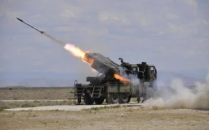 Husilər Britaniyanın daha bir tankerini vurdular