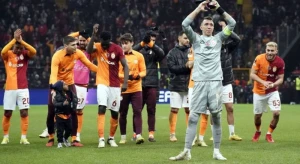\"Qalatasaray\"ın Sparta Praqa matçı üçün heyəti açıqlandı