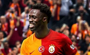 \"Qalatasaray\"da daha bir ayrılıq