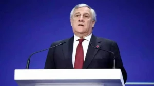 İtaliya “Aİ ordusu” yaratmağa çağırış etdi