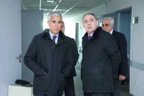 Rəsmilər yanğın yerinə getdilər - FOTOLAR