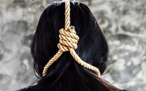 3 uşaq anası olan 23 yaşlı qadın intihar etdi