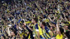 \"Fənərbaxça\" - \"Konyaspor\" matçında \"Qalatasaray\" şoku