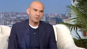 Məşhur müğənni niyə övladı olmadığını açıqladı: “Həyat yoldaşımın qızına… “