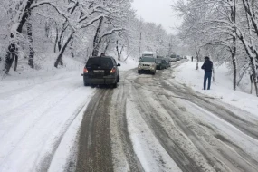 Şamaxı-İsmayıllı yolu güclü qar səbəbindən BAĞLANDI