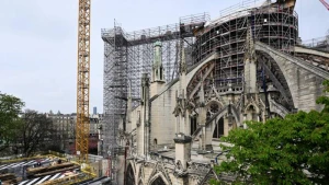 2019-cu ildə yanan tarixi Notr Dam kilsəsi bu tarixdə ziyarətə açılacaq