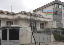 Türkiyə səfirliyi Bakıda ölənlərlə bağlı başsağlığı verdi