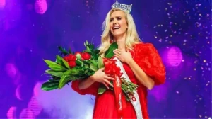 ABŞ-da qadın döyüş pilotu “Miss Amerika” seçildi