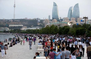 Bakıda nə qədər əhali yaşayır? 