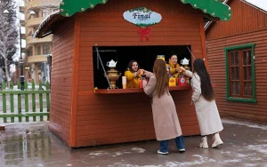 “Final” çay Gəncə Yeni il yarmarkasında - FOTOLAR