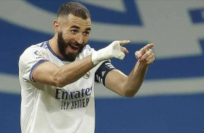 Dünya şöhrətli futbolçu Fransa daxili işlər nazirini məhkəməyə verdi - Bu səbəbdən