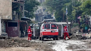 Fələstinə aid tibbi maşın vuruldu - 2 Qızıl Aypara işçisi yaralandı
