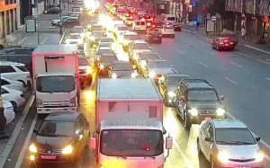 Bakının bəzi yollarında tıxac var - SİYAHI