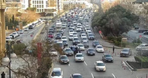 Bakıda qəza sıxlığa səbəb oldu